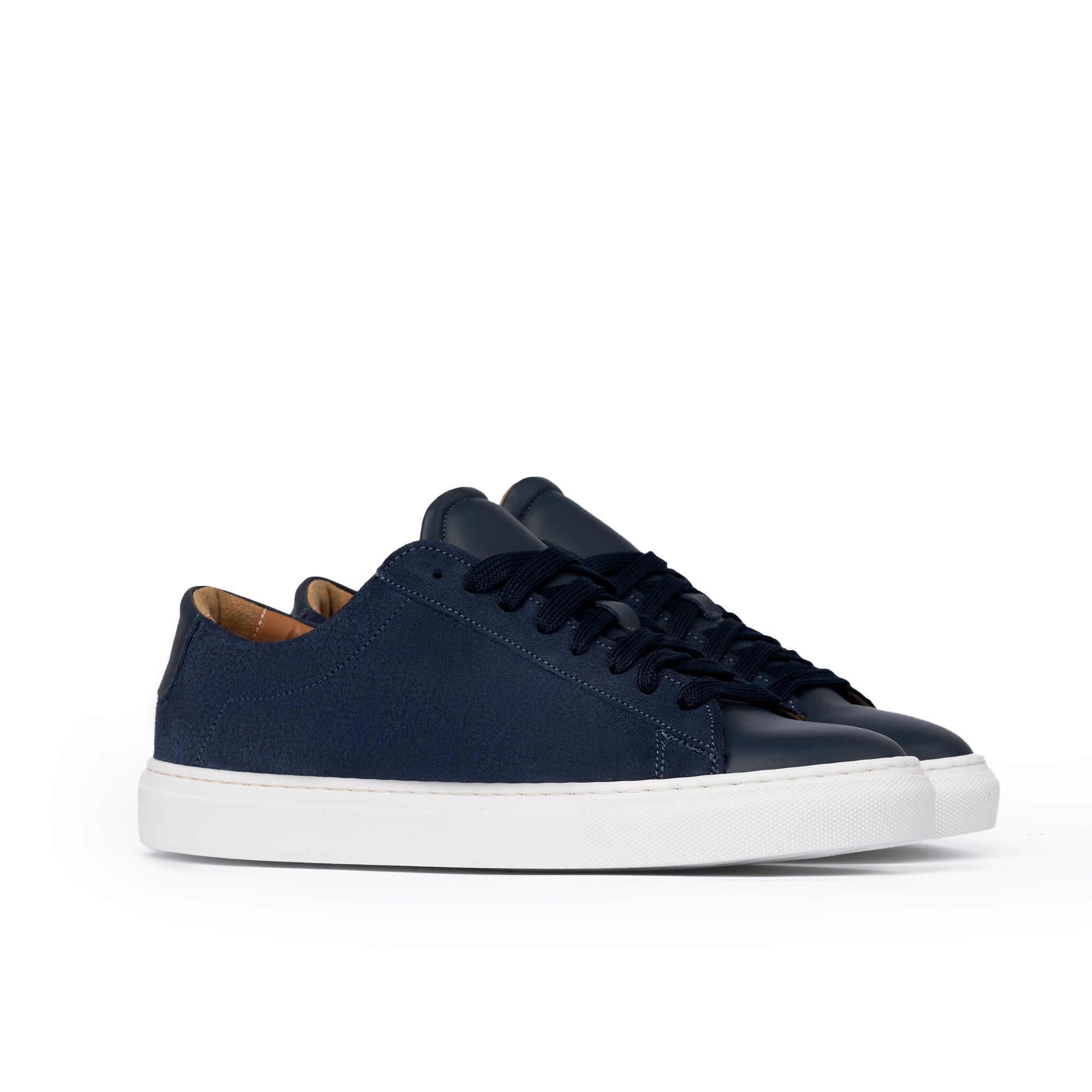 Sneakers Nova uomo in camoscio con inserti in pelle