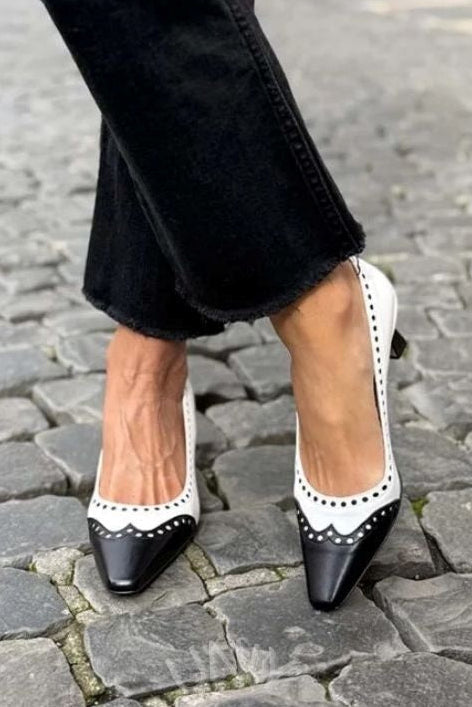 Tacchi medi cut-out color block eleganti a punta