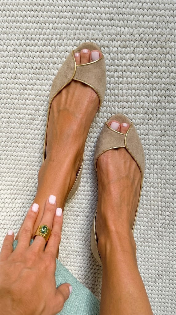 Ballerine punta aperta d'Orsay scamosciate Beige e Oro