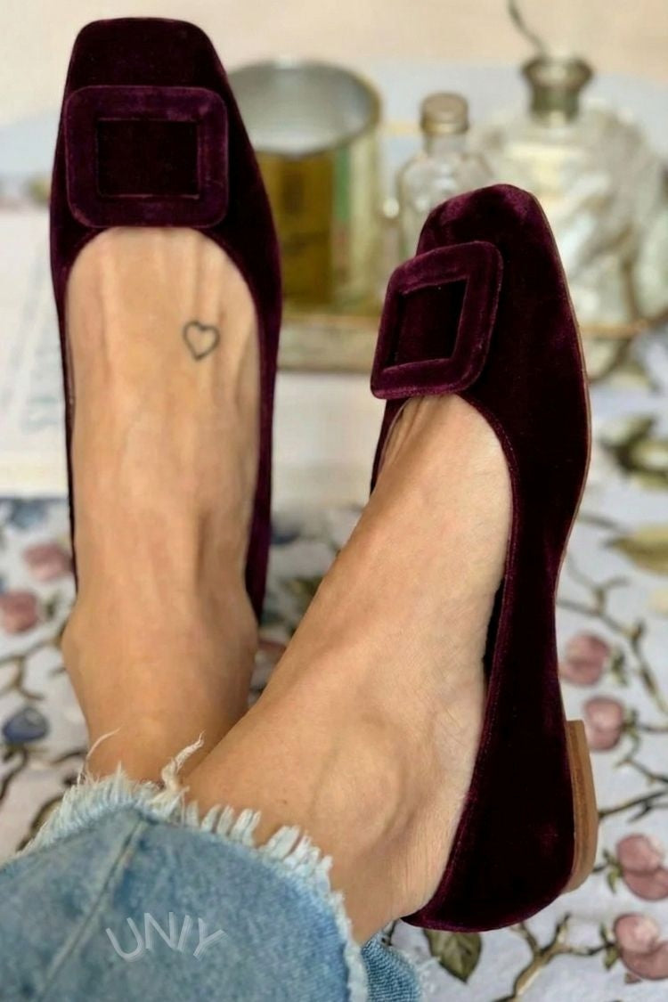 Ballerine a punta quadrata in velluto con fibbia