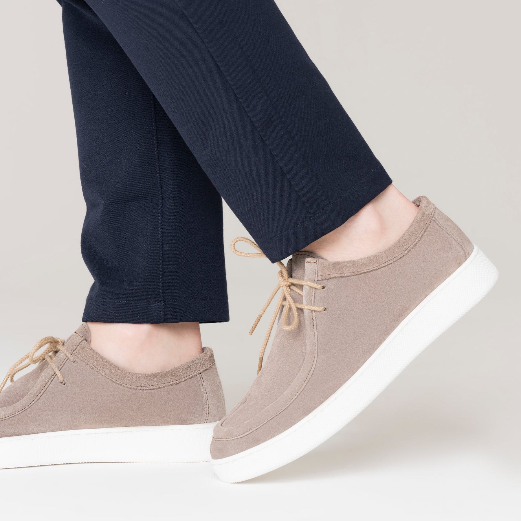 Frank Sneakers Uomo in Morbido Camoscio