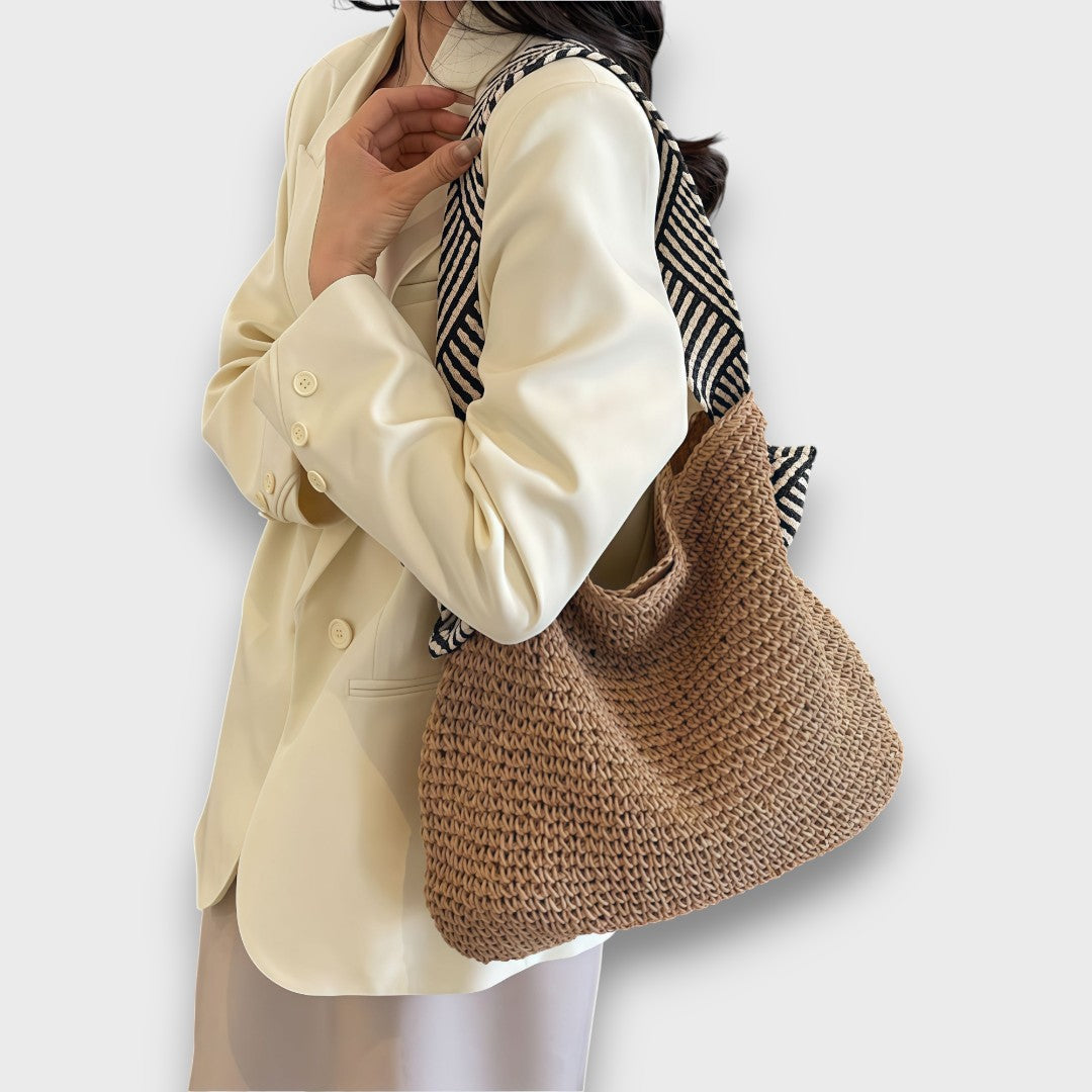 Camilla™ | Borsa Boho con Struttura e Cinghie Accattivanti