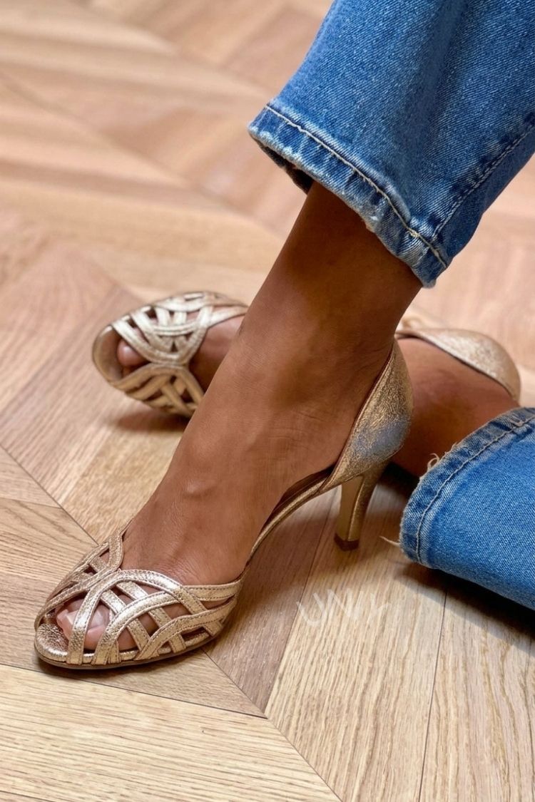 Tacchi medi peep toe metallizzati Oro