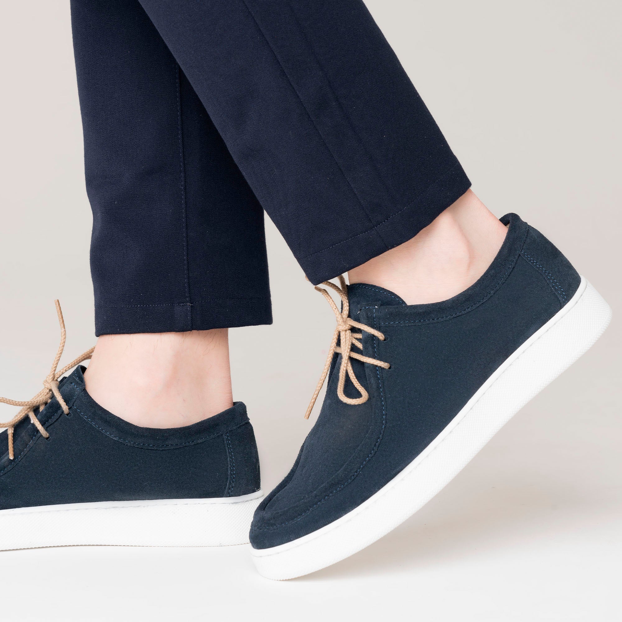 Frank Sneakers Uomo in Morbido Camoscio