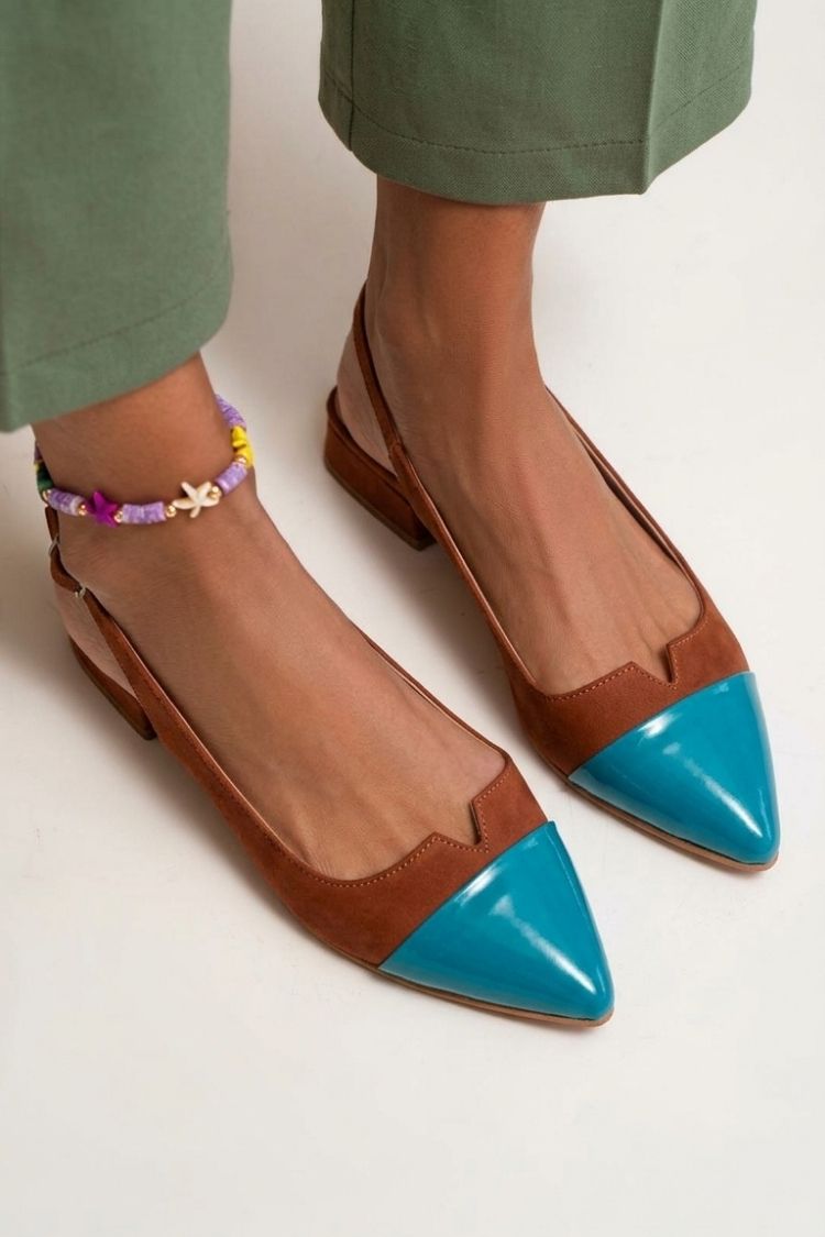 Ballerine slingback cut-out color block a punta con fibbia