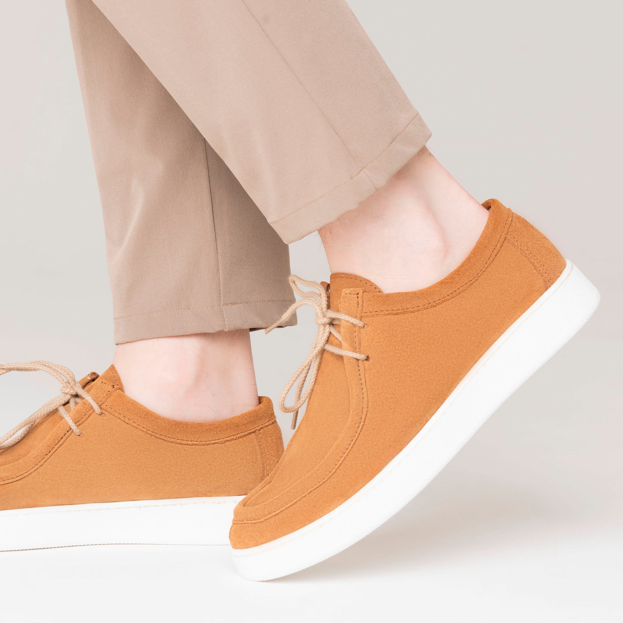 Frank Sneakers Uomo in Morbido Camoscio