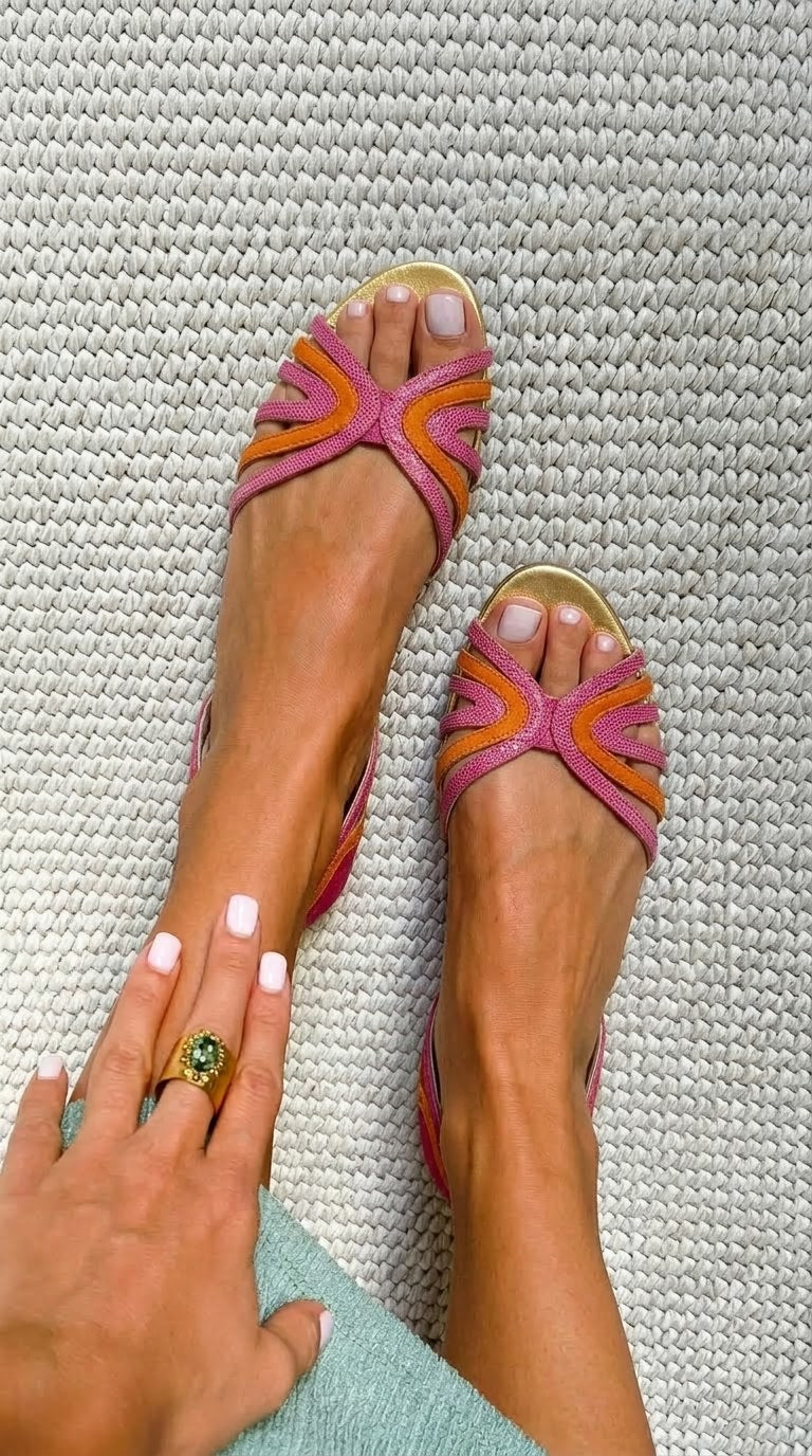Sandali peep toe bassi Arancione e Rosa con cinturini