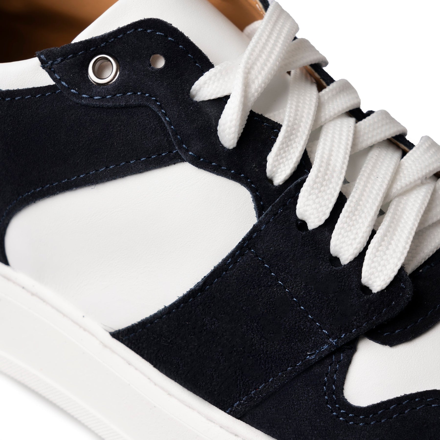 Koda sneakers basse uomo in morbido camoscio