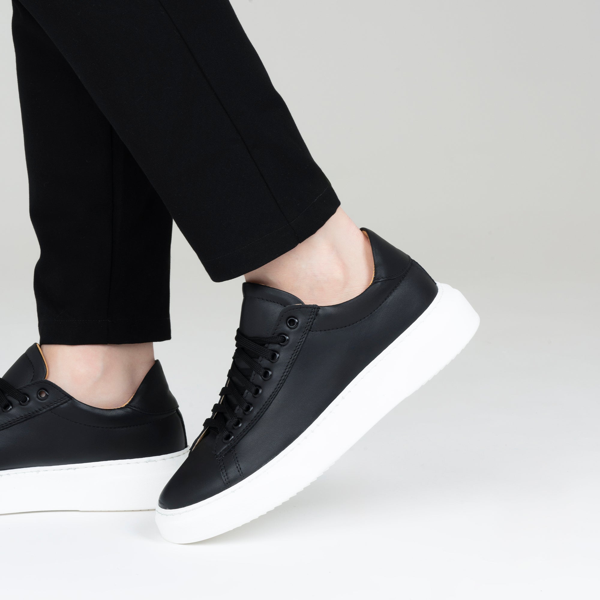 Sneakers basse Uomo Smith in Vera Pelle