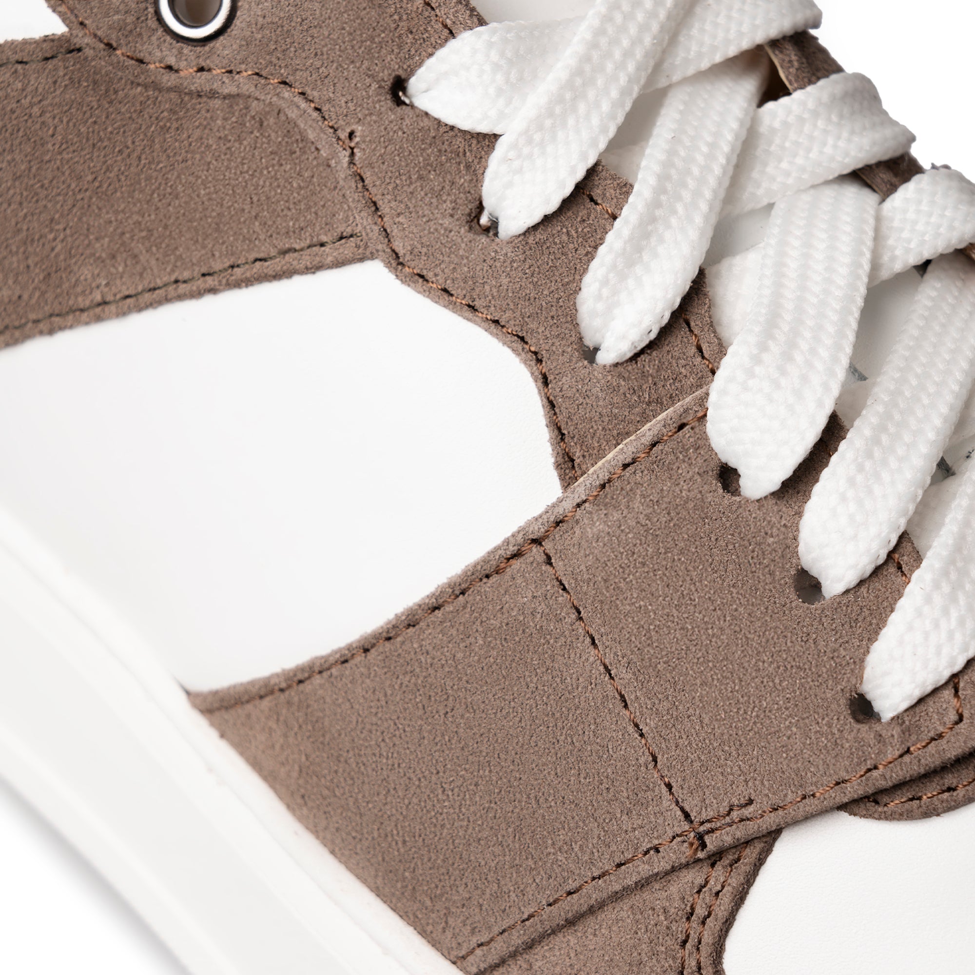 Koda sneakers basse uomo in morbido camoscio
