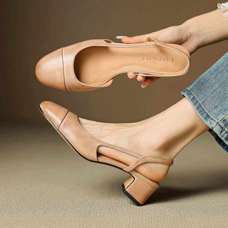 Reyna Pump in Vera Pelle
