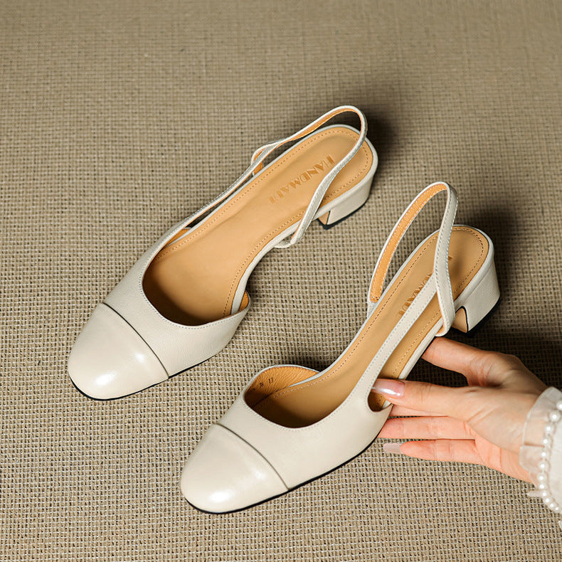 Reyna Pump in Vera Pelle