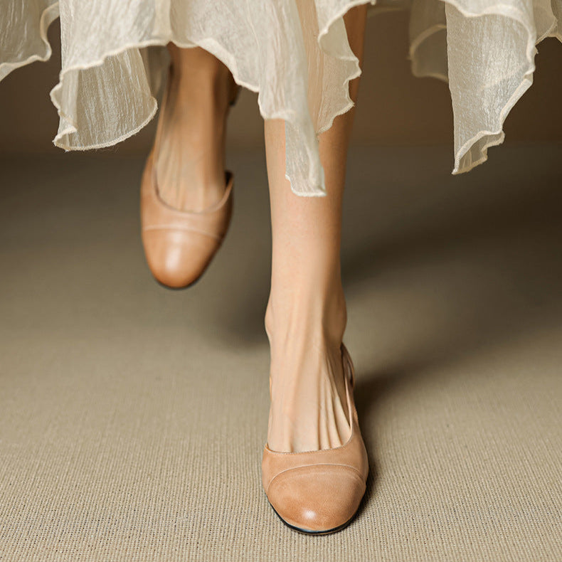 Reyna Pump in Vera Pelle