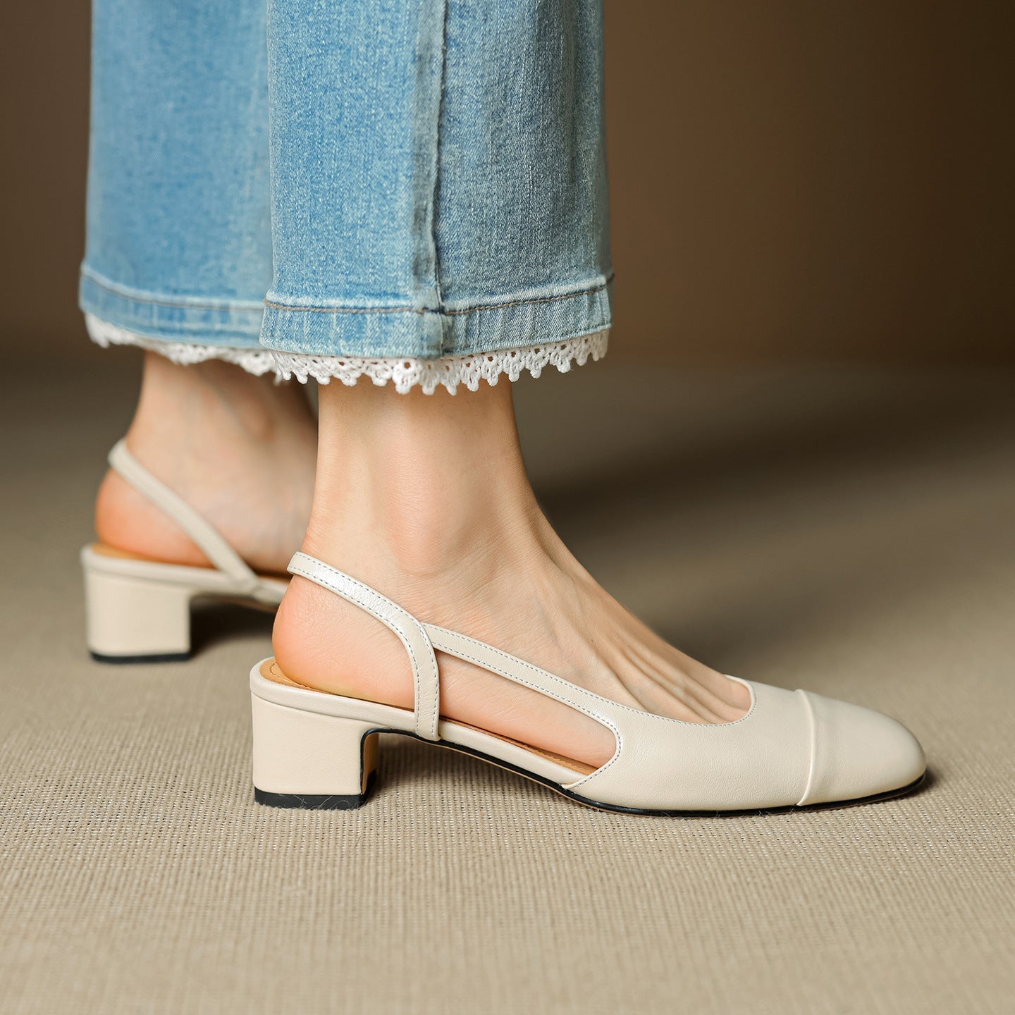Reyna Pump in Vera Pelle