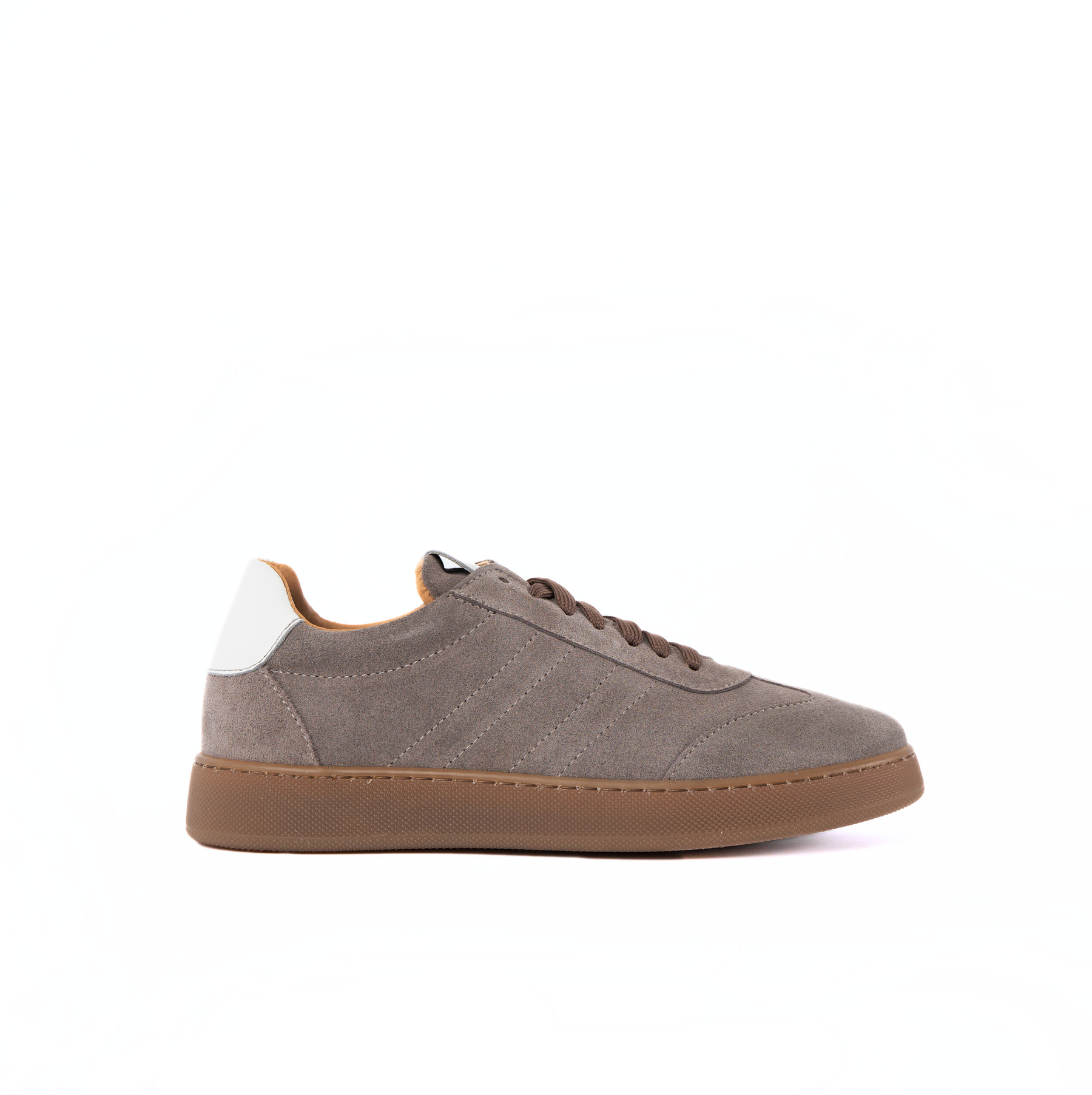 Nuove sneakers basse uomo Fusion in morbido camoscio