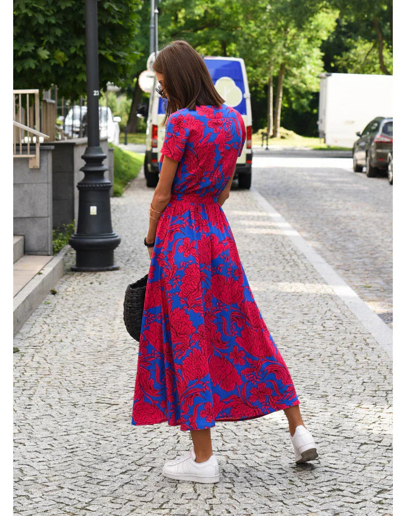 Julia | Elegante abito con scollo a V e vestibilità valorizzante