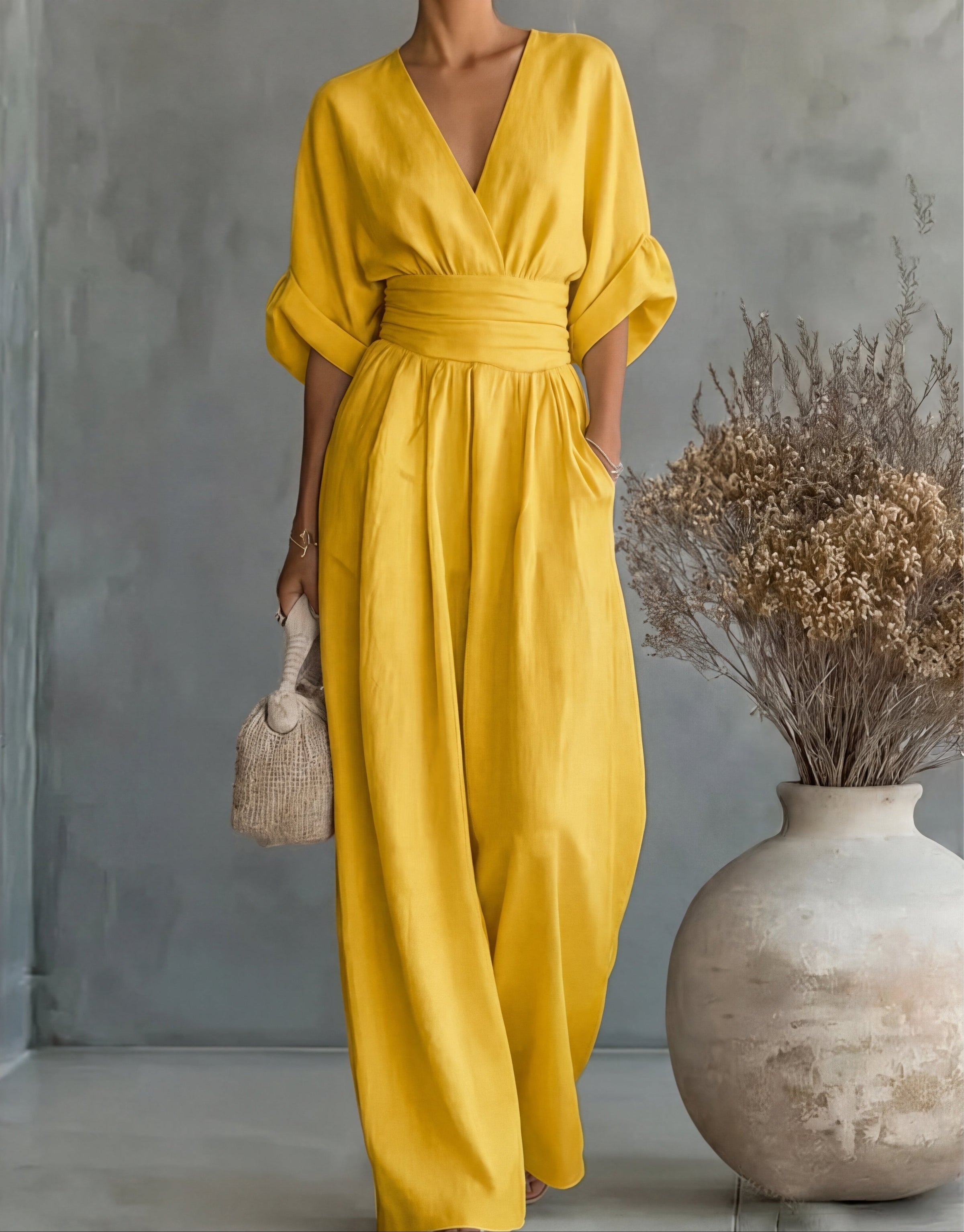 Daniela | Abito elegante con scollo a V e gonna ampia