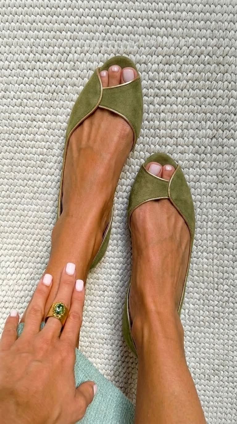 Ballerine punta aperta d'Orsay scamosciate Beige e Oro