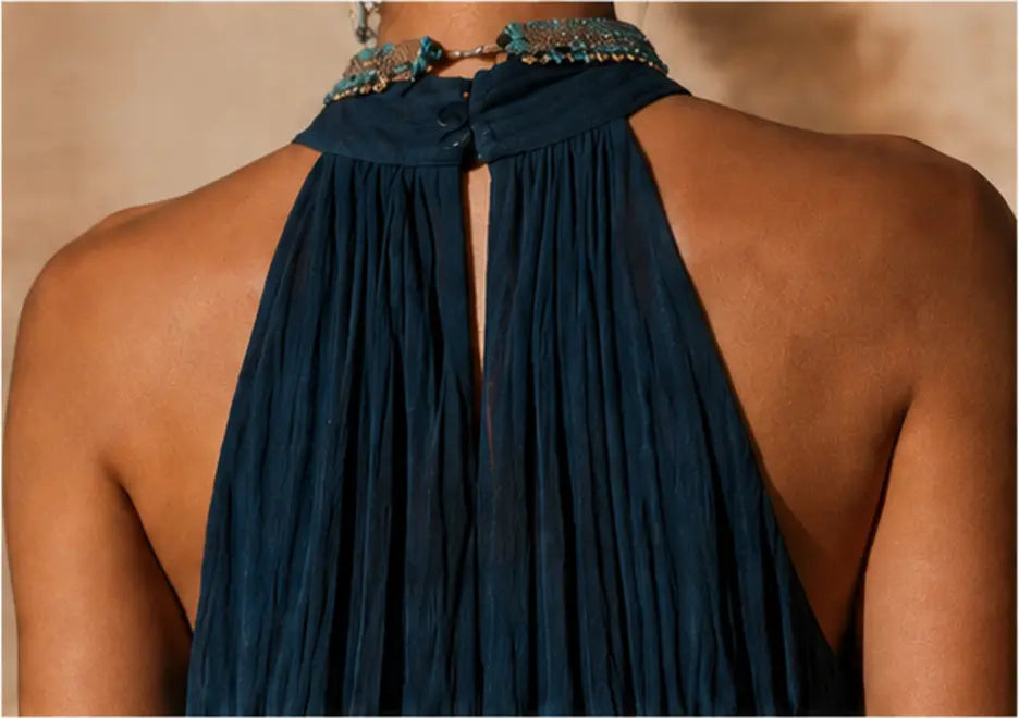 Paula | Abito lungo sfumato con scollo halter a V